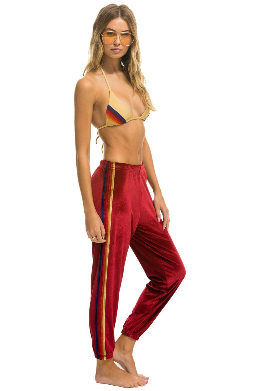 CLASSIC VELVET SWEATPANTS - RED Female Product Image