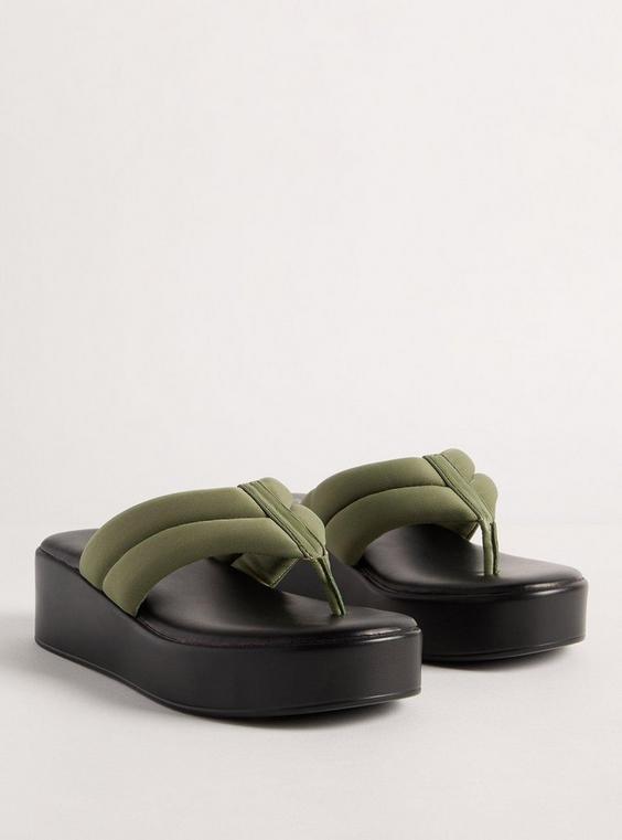 Puffed Flip Flop (WW) product image