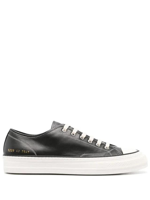 COMMON PROJECTS Sneakers In Black   Product Image