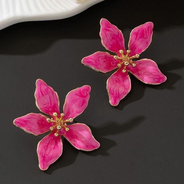 Flower Stud Earring Product Image