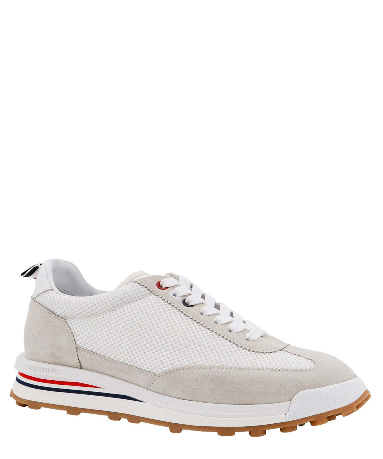 Sneakers In White Product Image