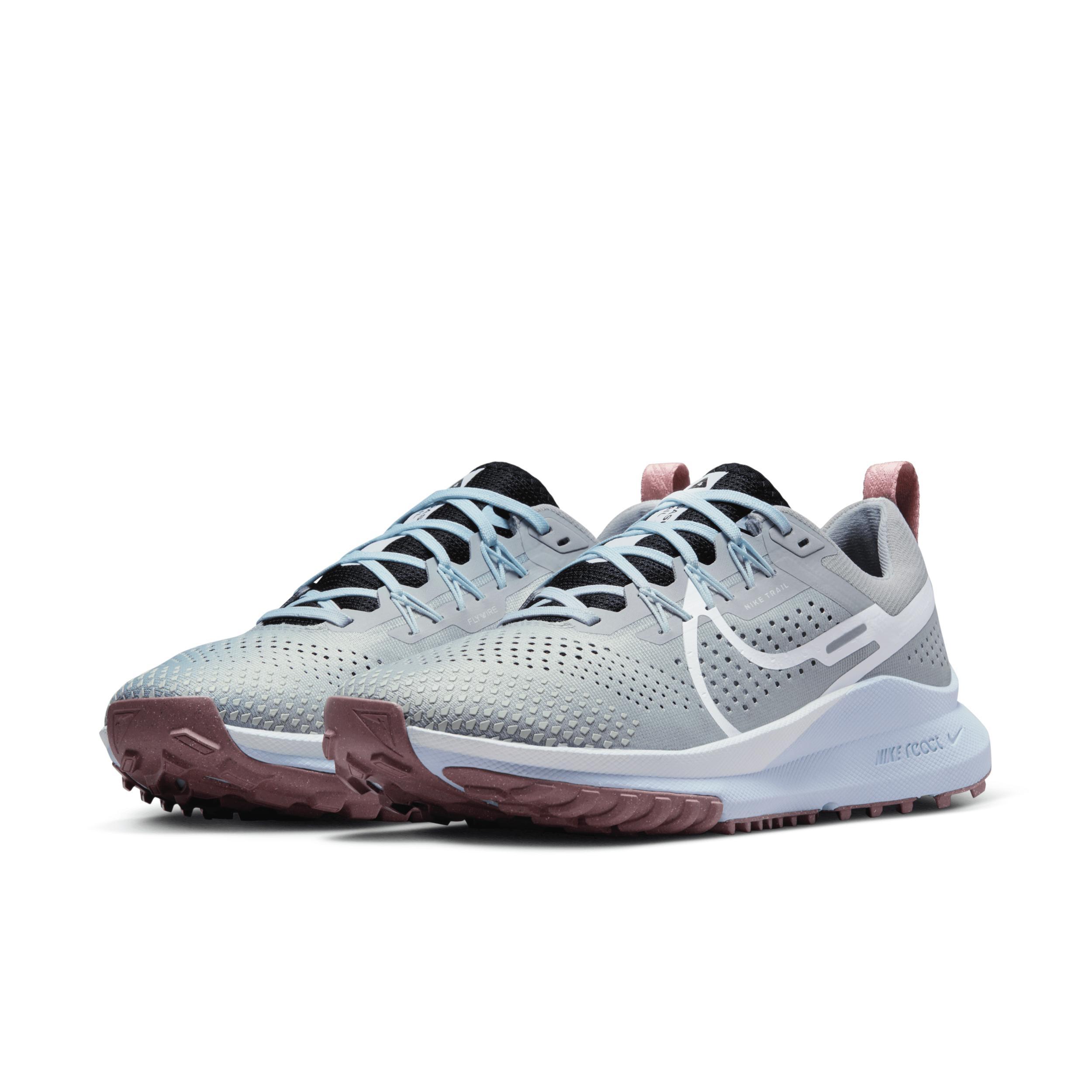 Nike Women's Pegasus Trail 4 Trail Running Shoes Product Image