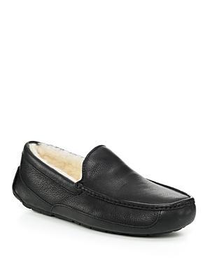 UGG(r) Ascot Leather Slipper Product Image