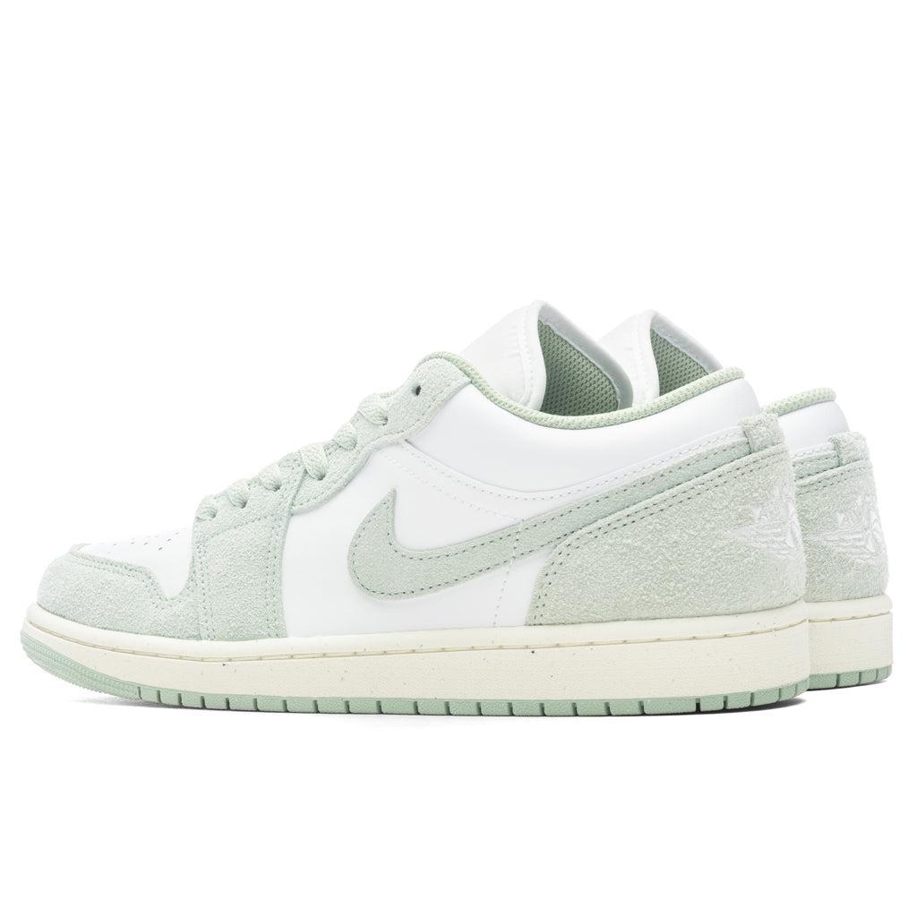 Air Jordan 1 Low - White/Seafoam/Sail Male Product Image