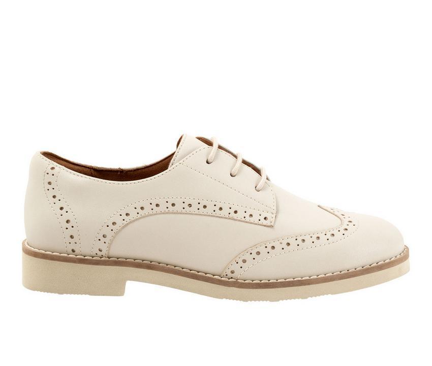 Women's Softwalk Willet Oxfords Product Image