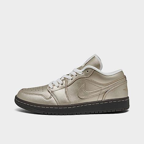 Womens Air Jordan Retro 1 Low SE Casual Shoes Product Image