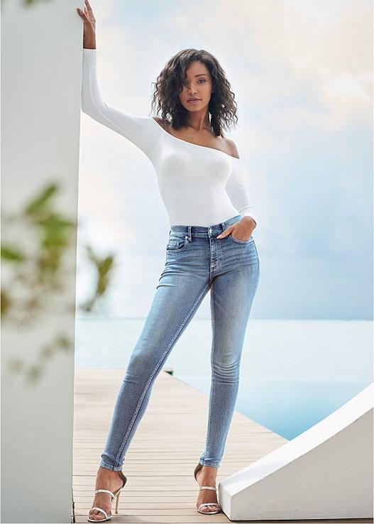 Heidi Skinny Jeans Product Image