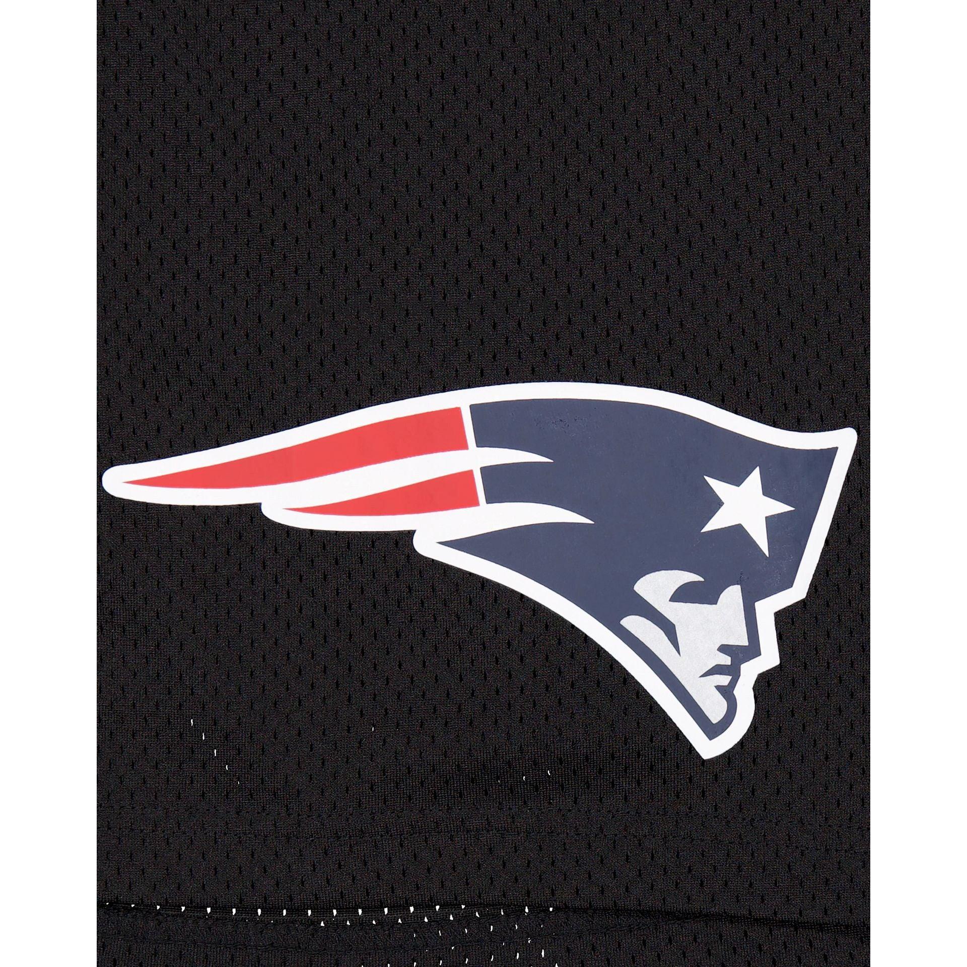 New England Patriots Mesh Shorts Male Product Image