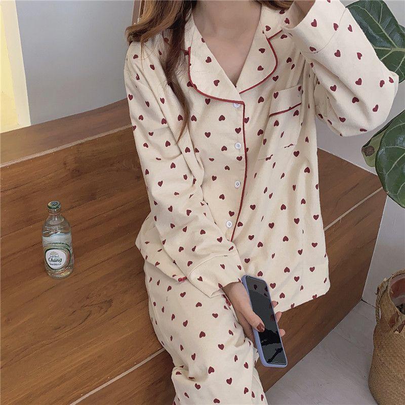 Set: Long-Sleeve Heart Print Pajama Top + Pants Product Image