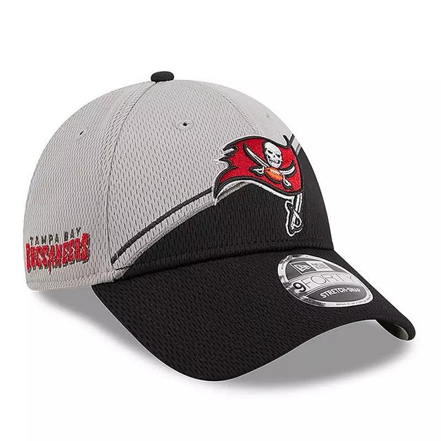 Mens New Era Gray/Black Tampa Bay Buccaneers 2023 Sideline 9FORTY Adjustable Hat Product Image