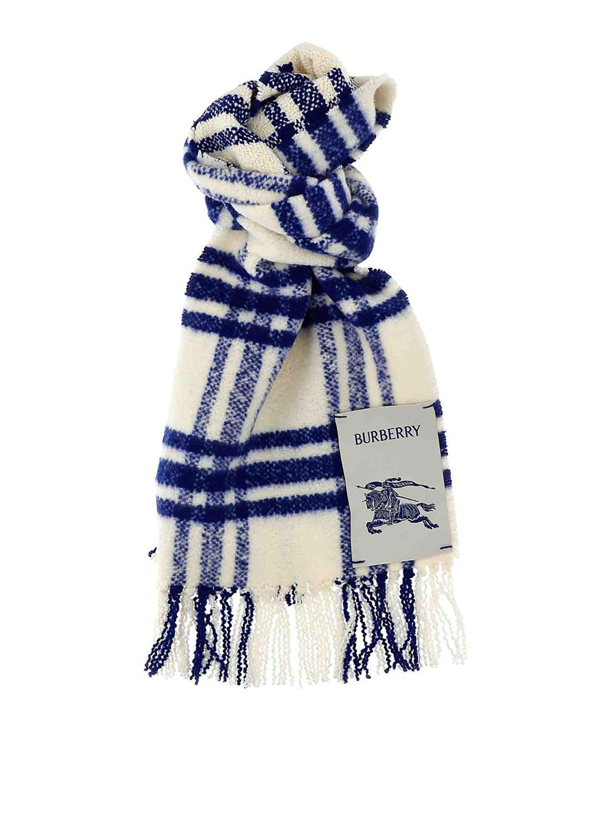 Check Scarf In Multicolour Product Image