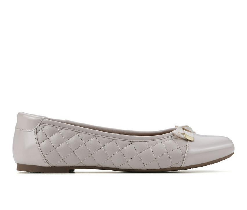 Women's White Mountain Seaglass Flats Product Image