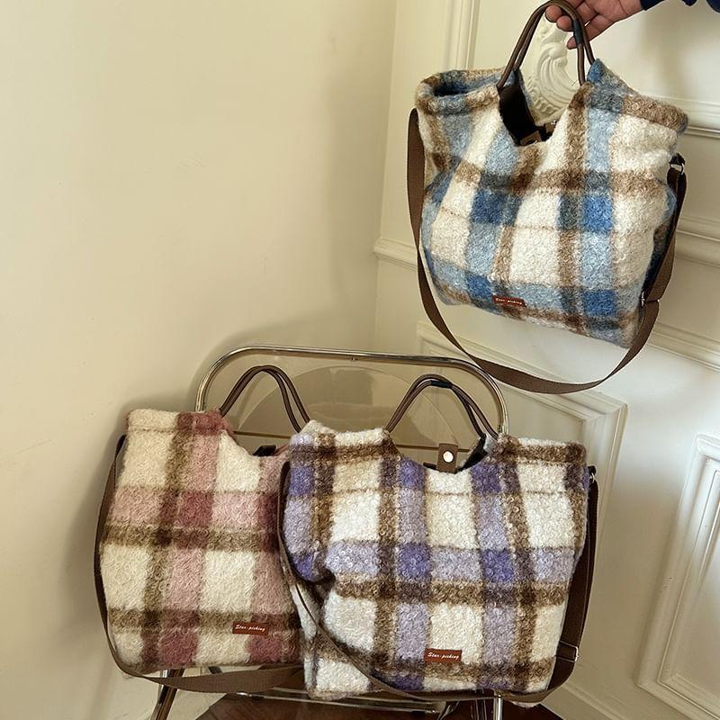 Plaid Fluffy Crossbody Bag Product Image