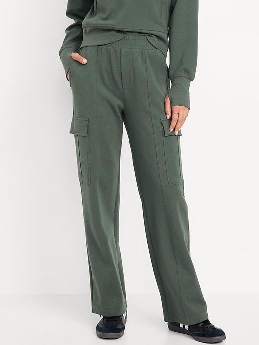 High-Waisted Dynamic Fleece Cargo Pants Product Image