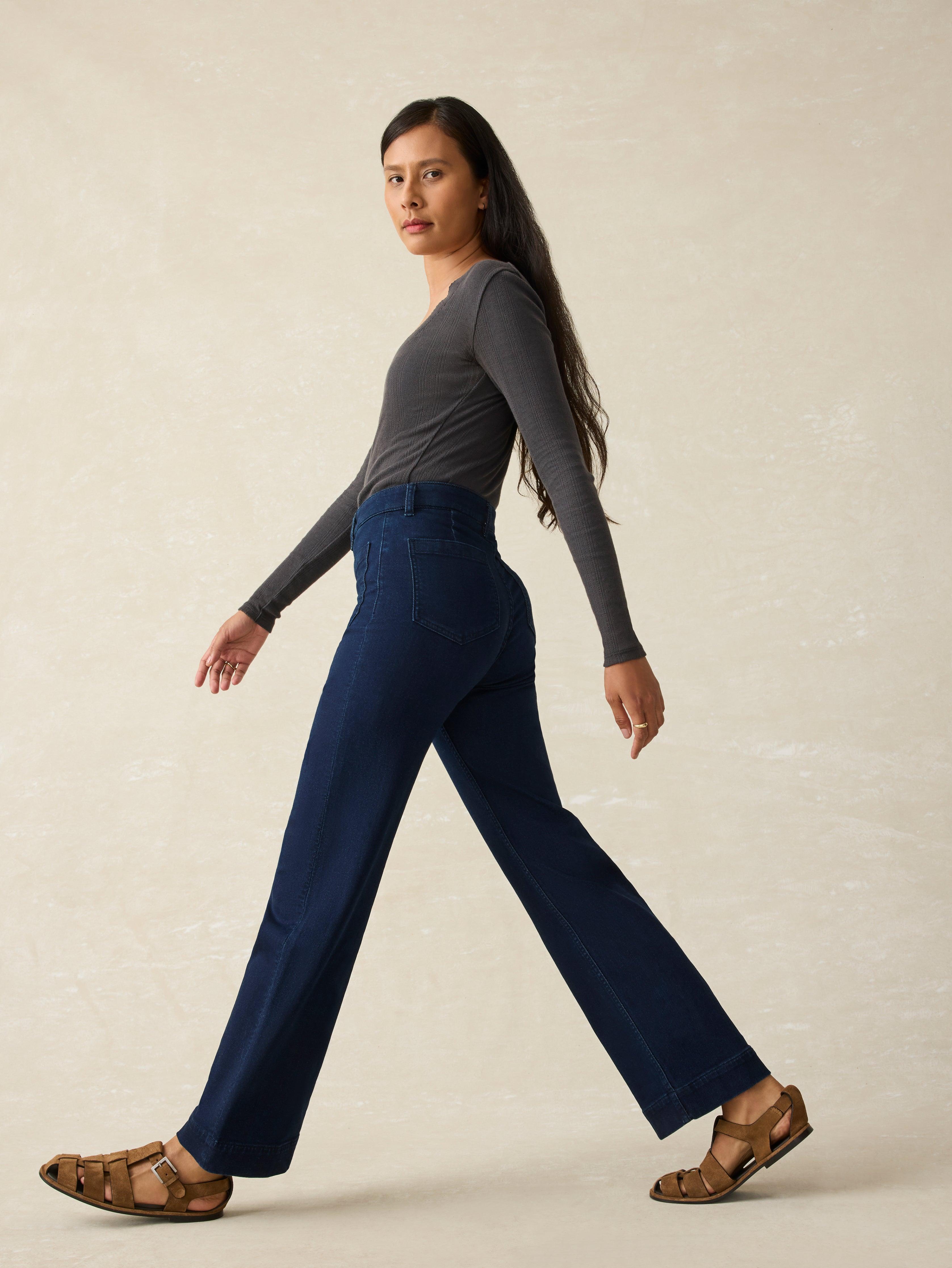 Stretch Terry Patch Pocket Ankle Pant - Clermont Wash Female Product Image