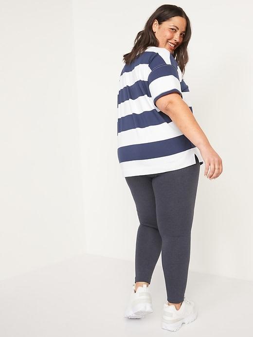 High-Waisted Crop Leggings Product Image