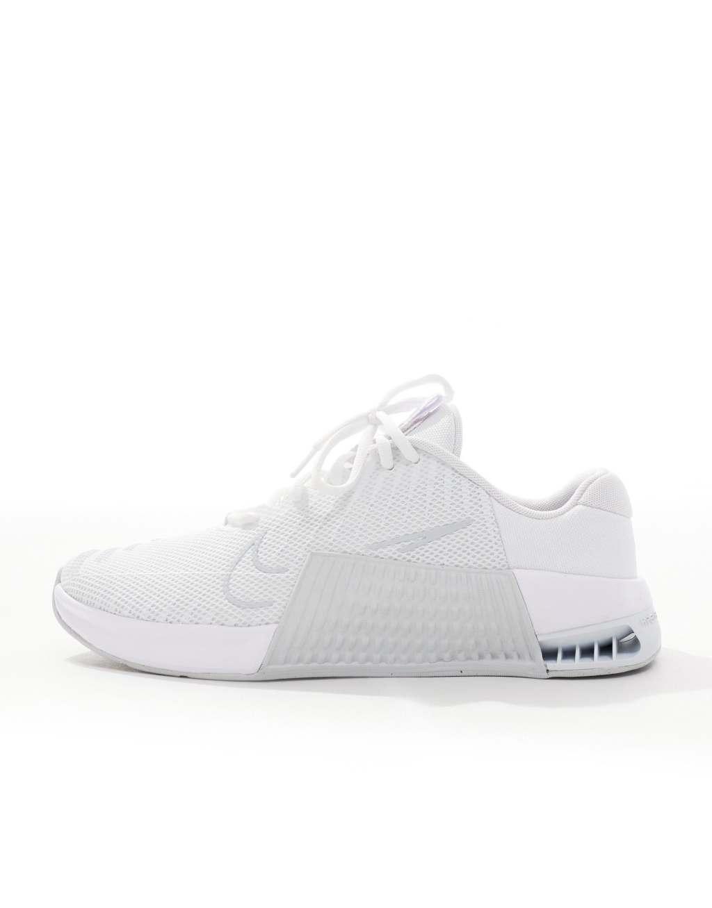 Nike Training Metcon 9 sneakers in white Product Image