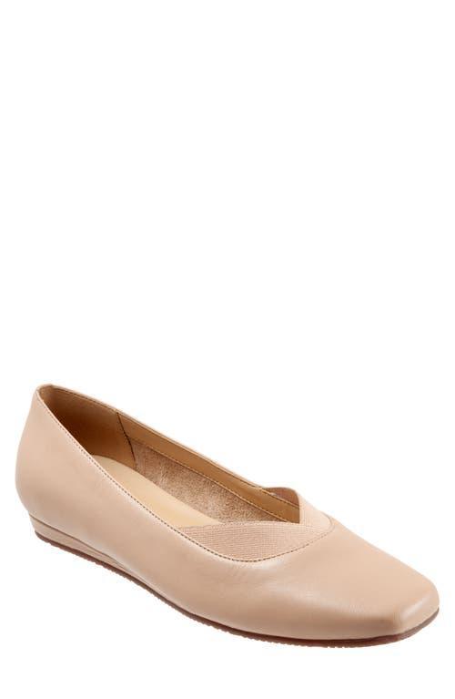 SoftWalk Vianna (Nude) Women's Shoes Product Image