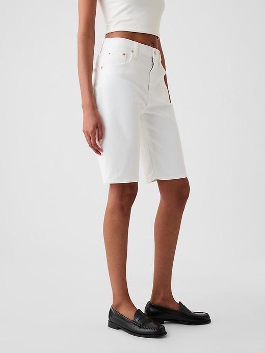 9" High Rise Bermuda Shorts Product Image