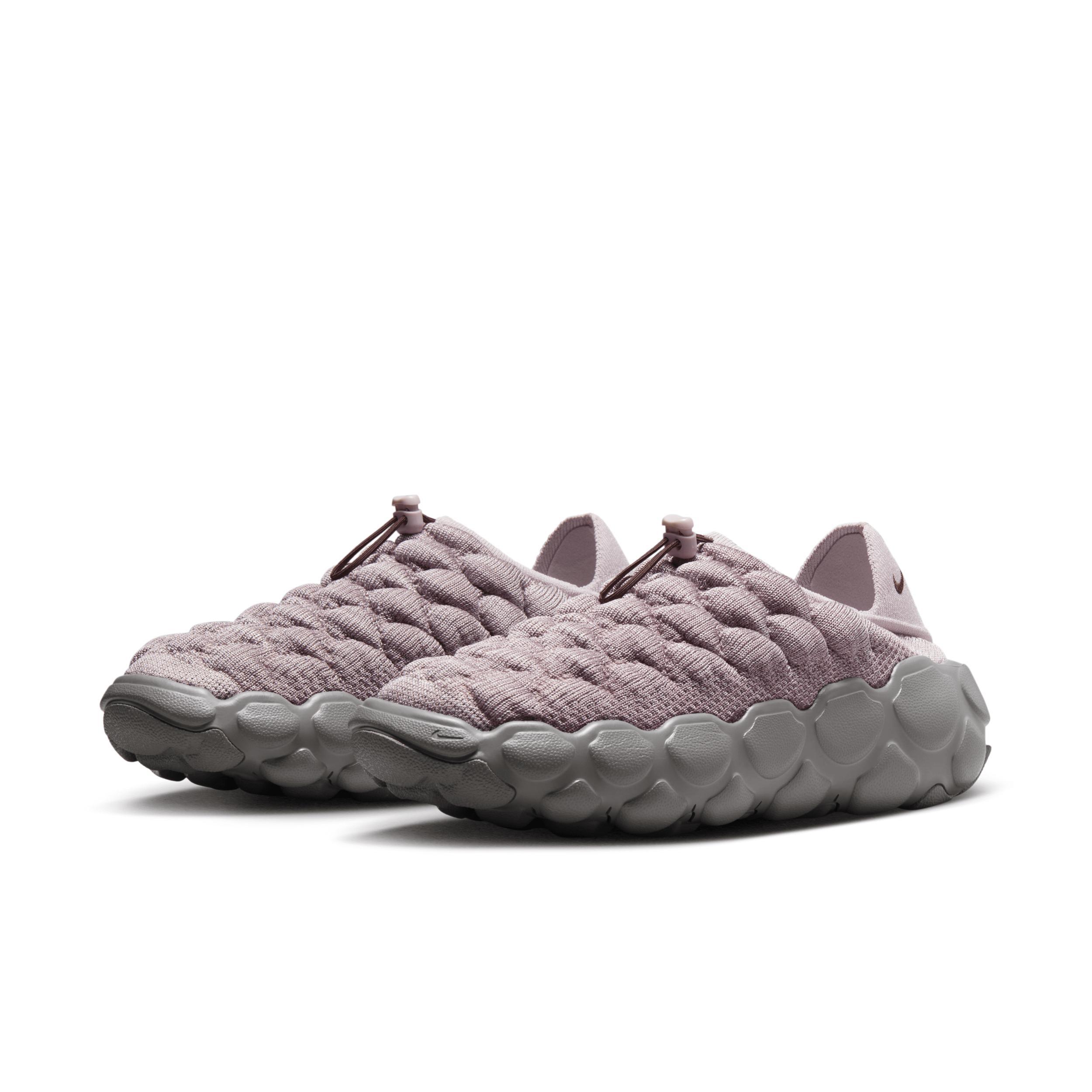 Nike Women's Flyknit Haven Shoes Product Image