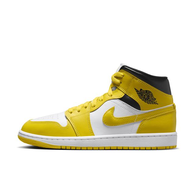 Women's Air Jordan 1 Mid Shoes Product Image