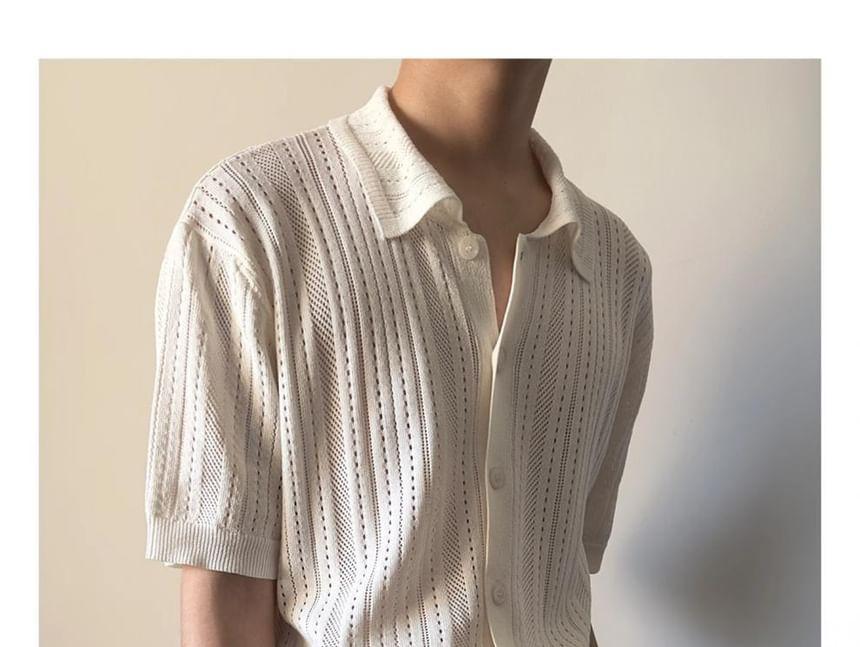 Short-Sleeve Perforated Plain Knit Shirt Product Image