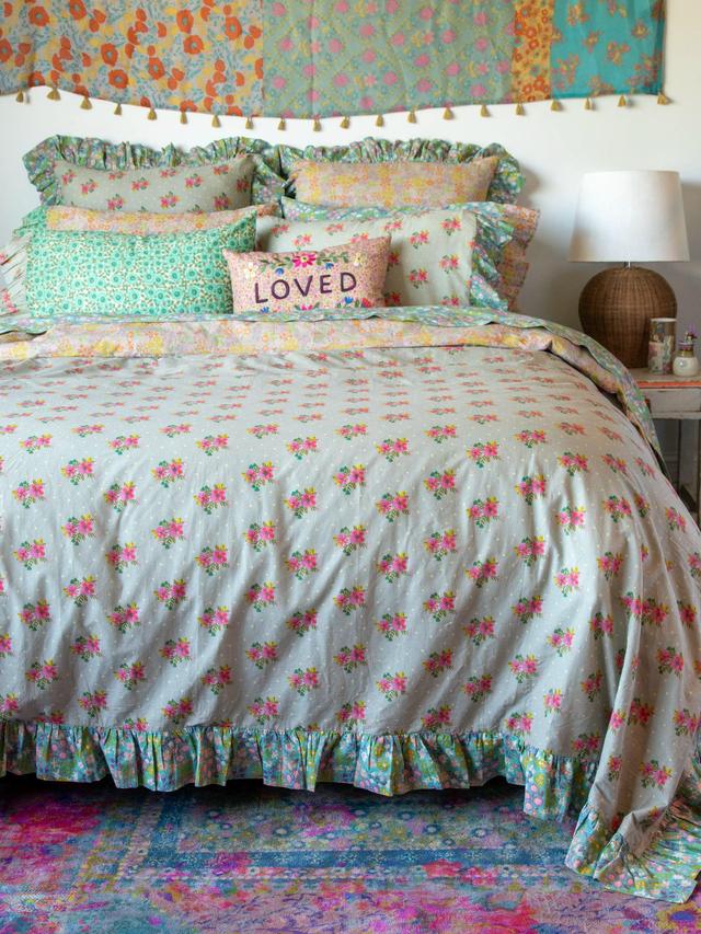 Reversible Ruffle Cotton Duvet Cover - Nora Product Image