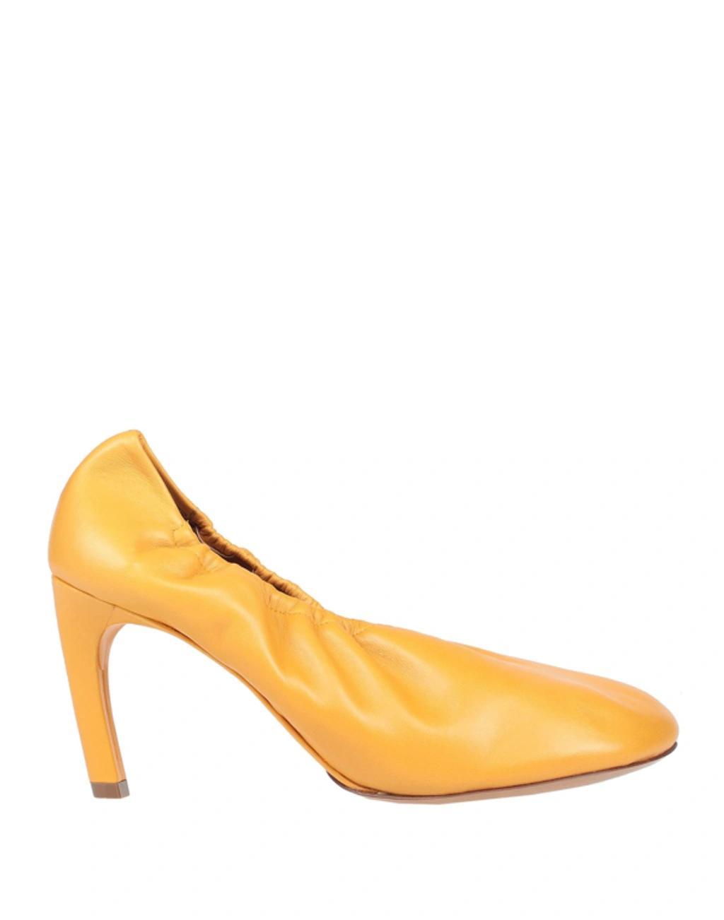 Gathered Leather Pumps In Yellow Product Image