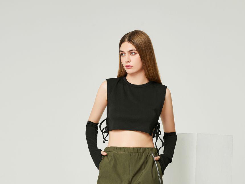 Set: Round-Neck Crop Tank Top + Arm Sleeves Product Image