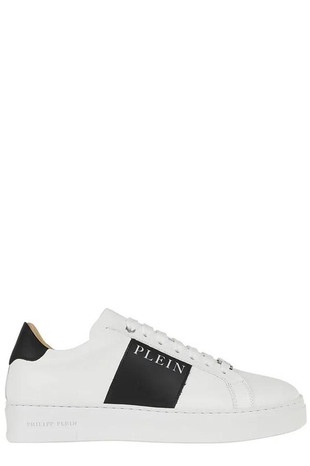 Sneakers In White Product Image