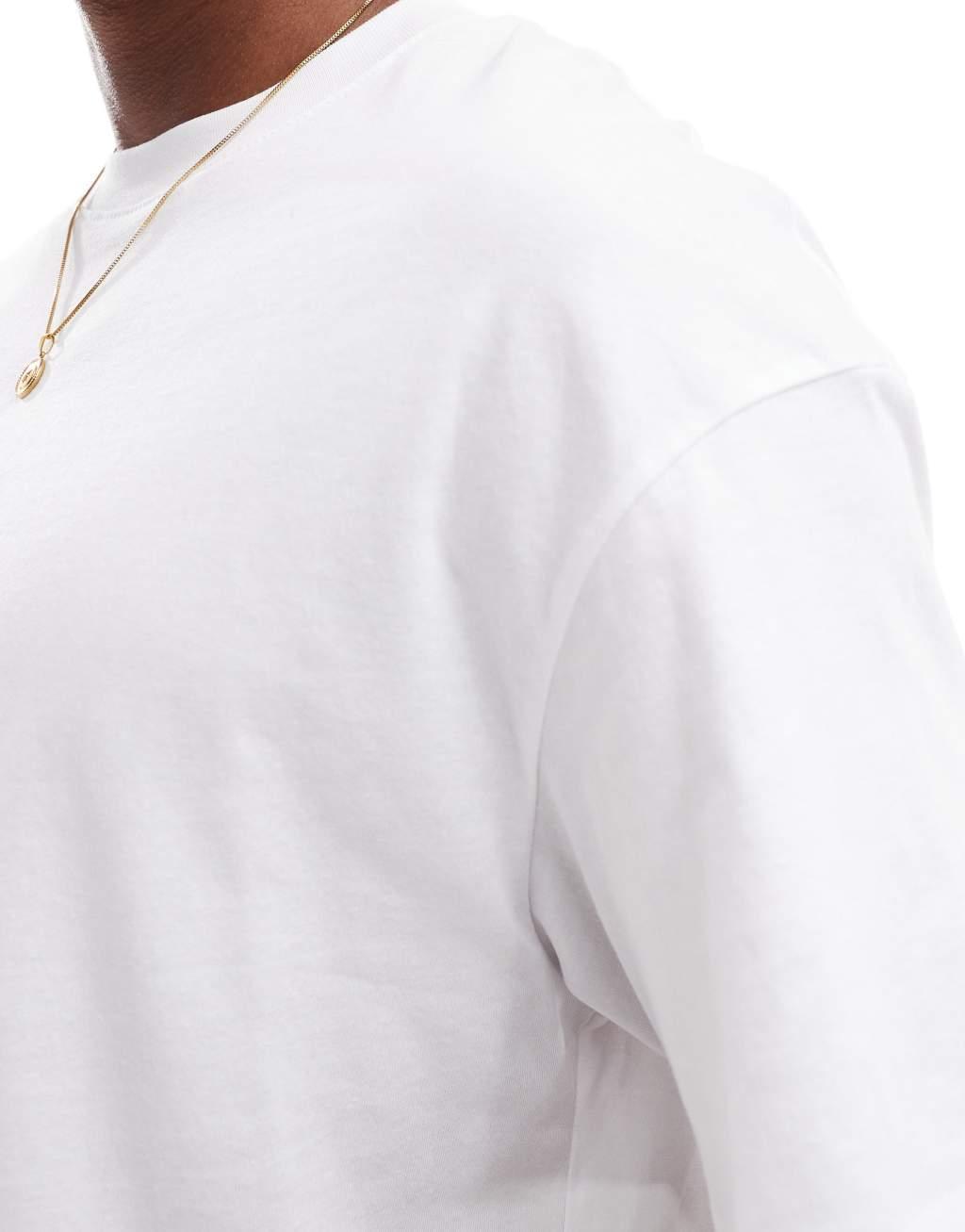 Jack & Jones 2-pack oversized T-shirts in white Product Image