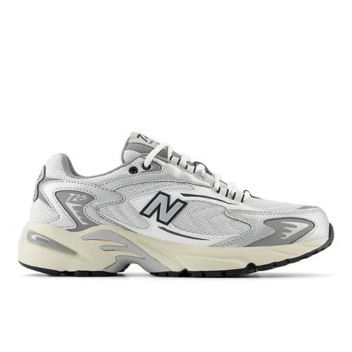 New Balance Men's ML725V1 Sneakers Product Image