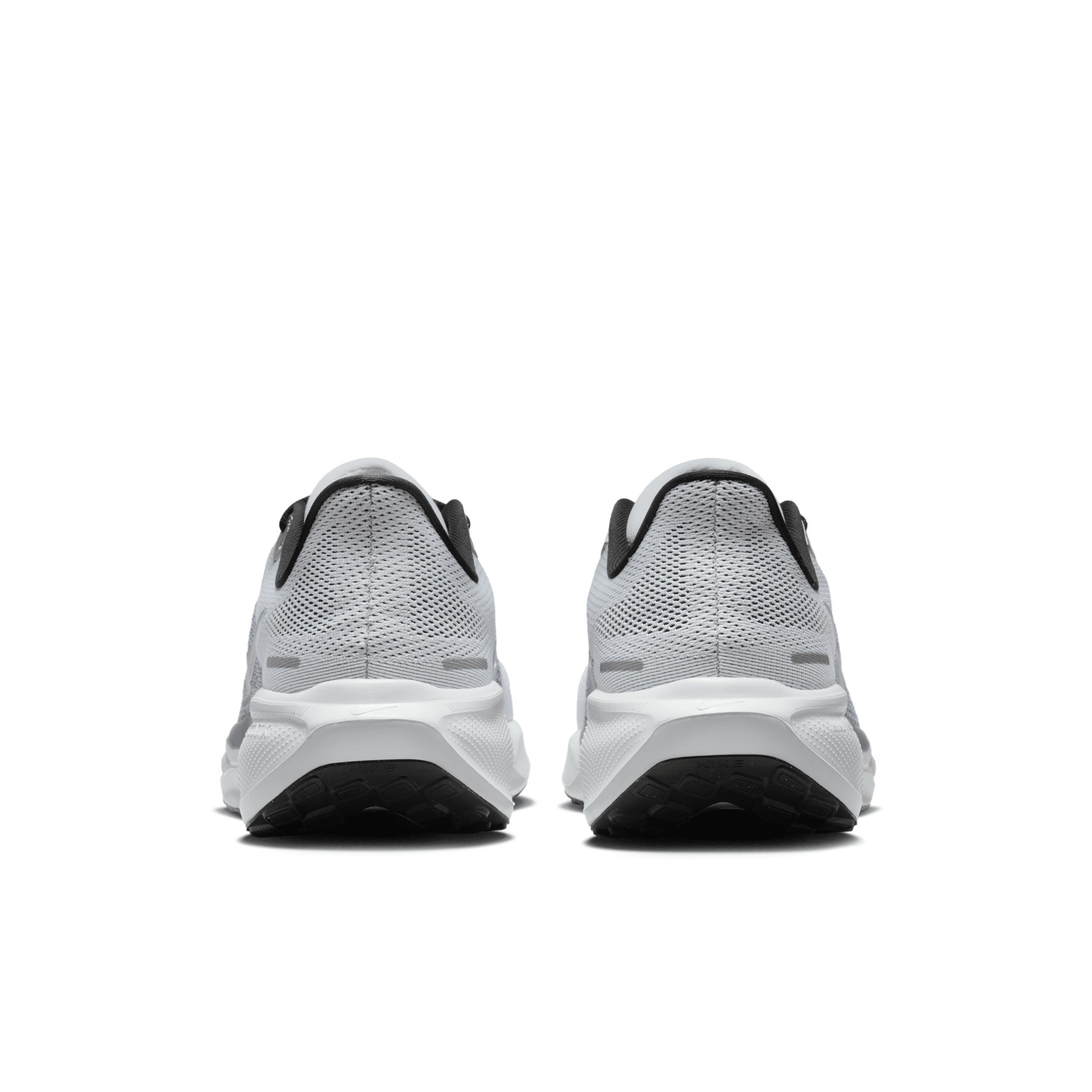 Nike Men's Pegasus 41 Road Running Shoes Product Image