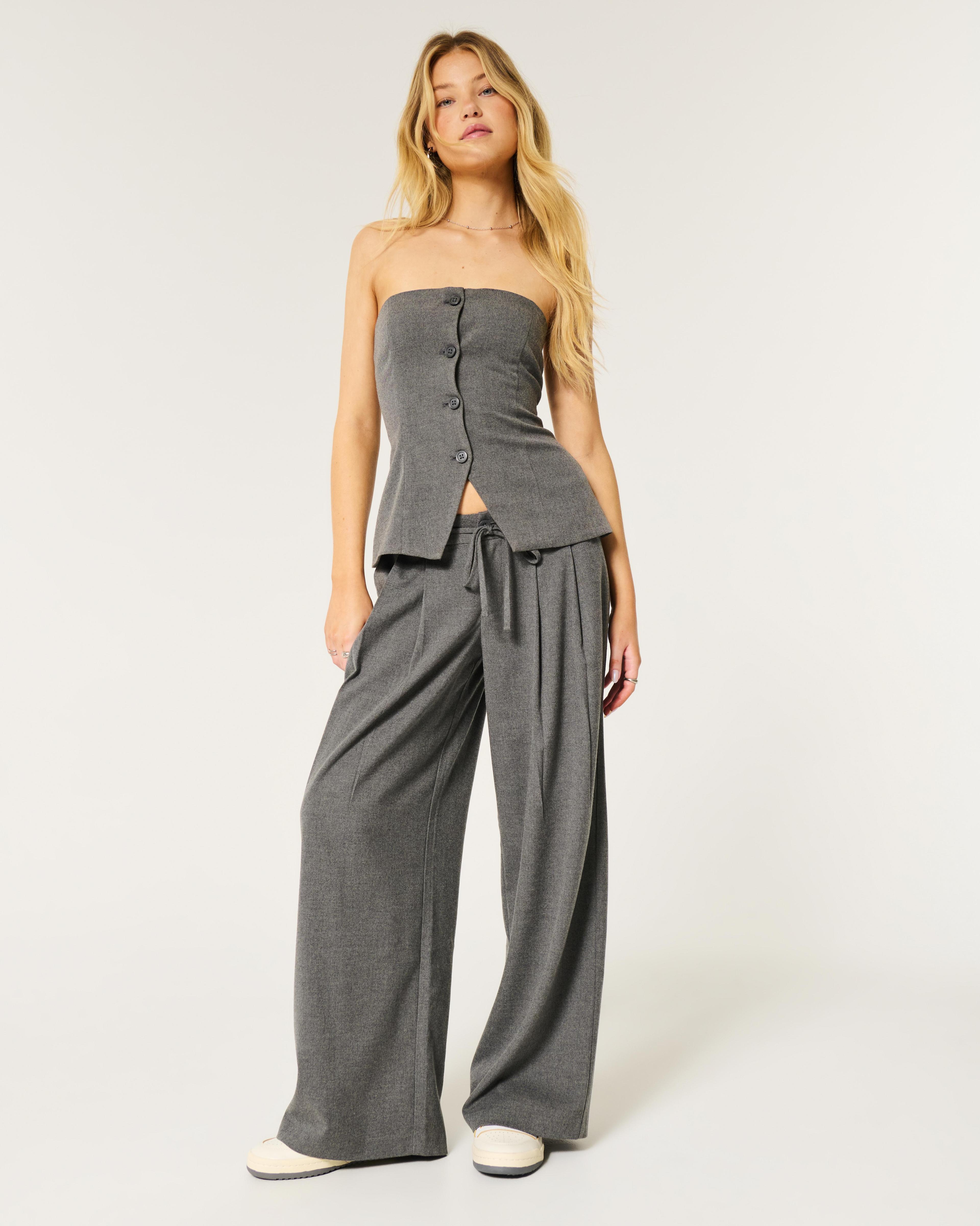 Hollister Livvy Low-Rise Baggy Pants Product Image