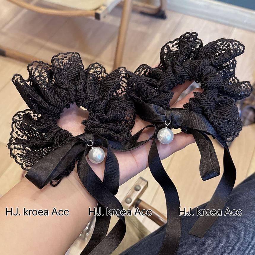 Faux Pearl Ribbon Lace Scrunchie Product Image