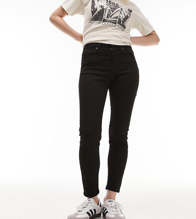 Topshop Petite Jamie jeans in black  Product Image