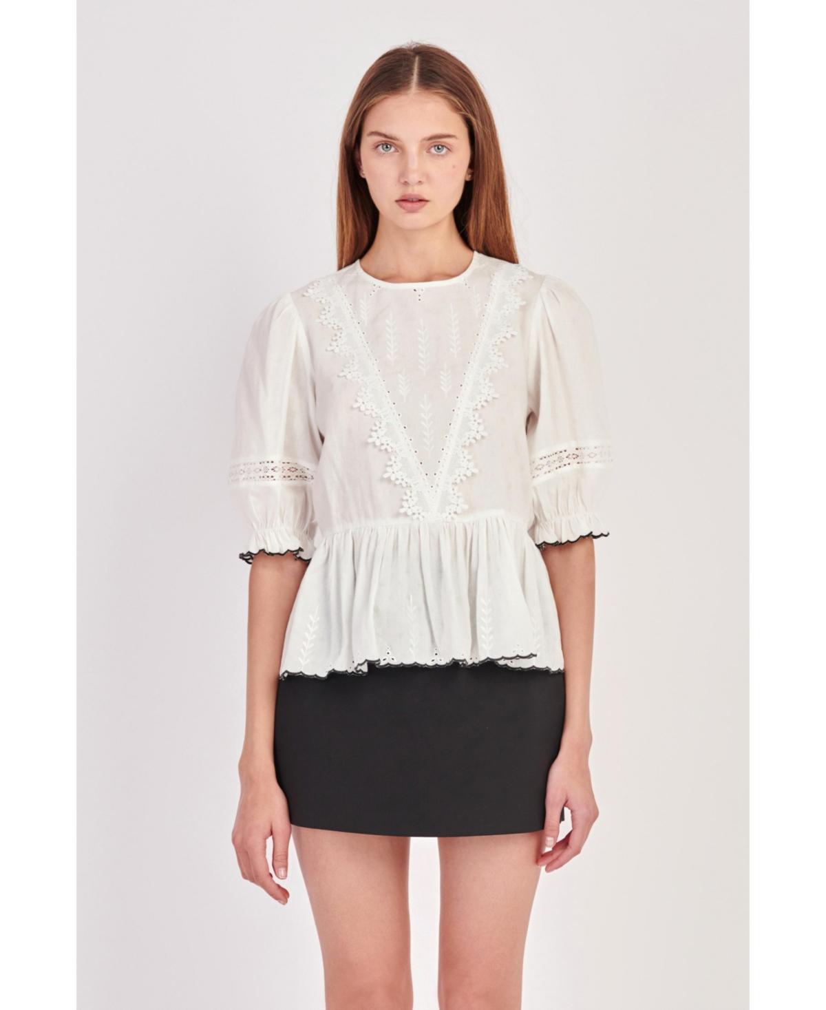 Womens Embroidered Blouse with Scalloped Hem Product Image