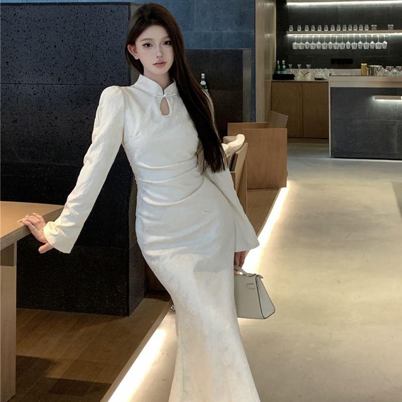 Long-Sleeve Jacquard Midi Mermaid Qipao / Knit Slip Dress Product Image