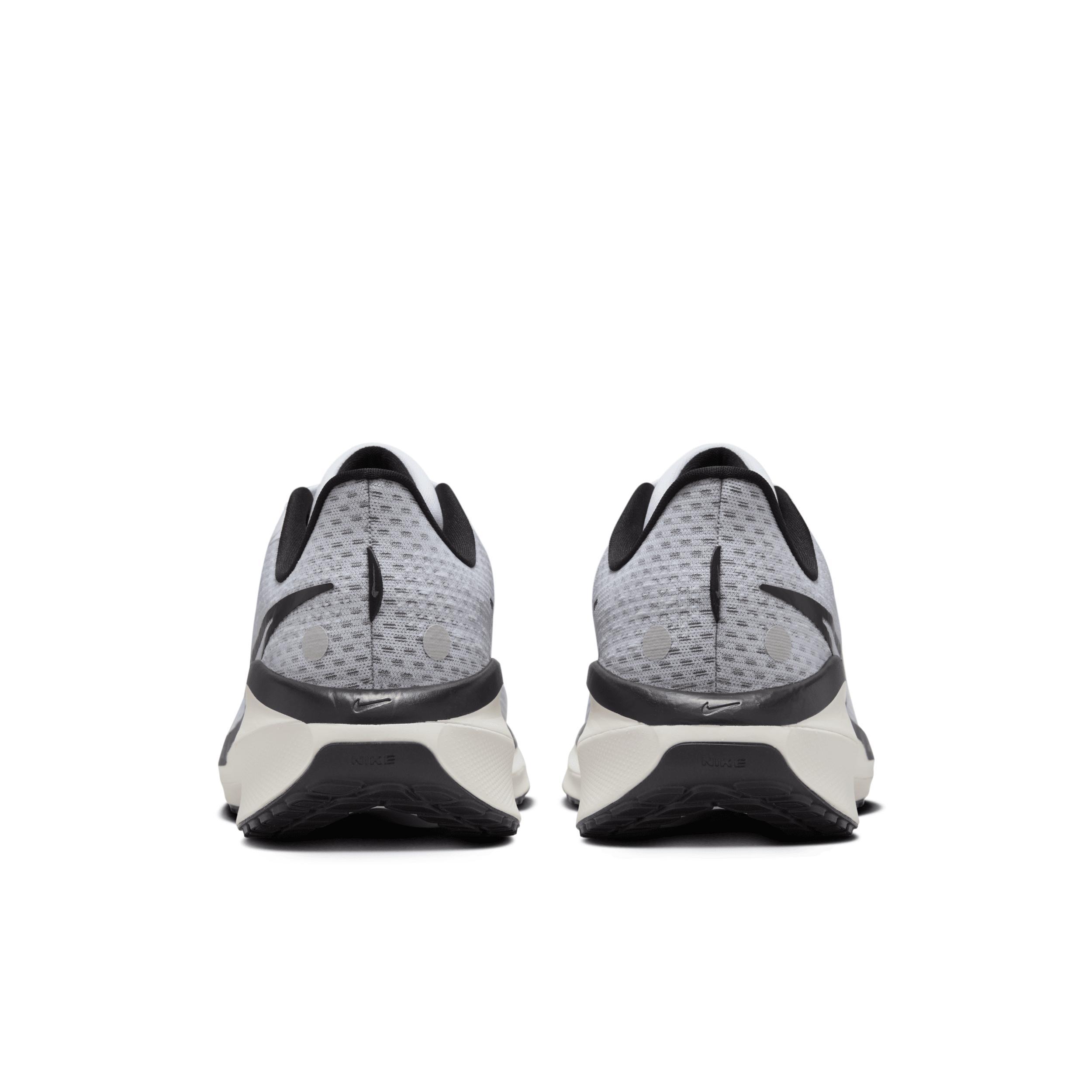 Nike Mens Nike Vomero 17 - Mens Shoes White/Black/Pure Platinum Product Image