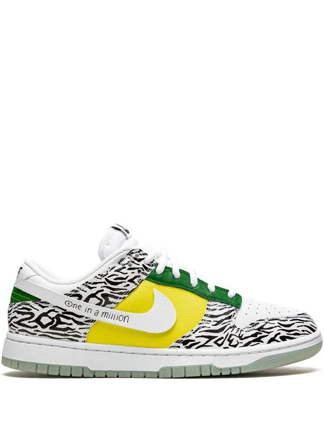 Dunk Low "doernbecher 2022" Sneakers In White Product Image