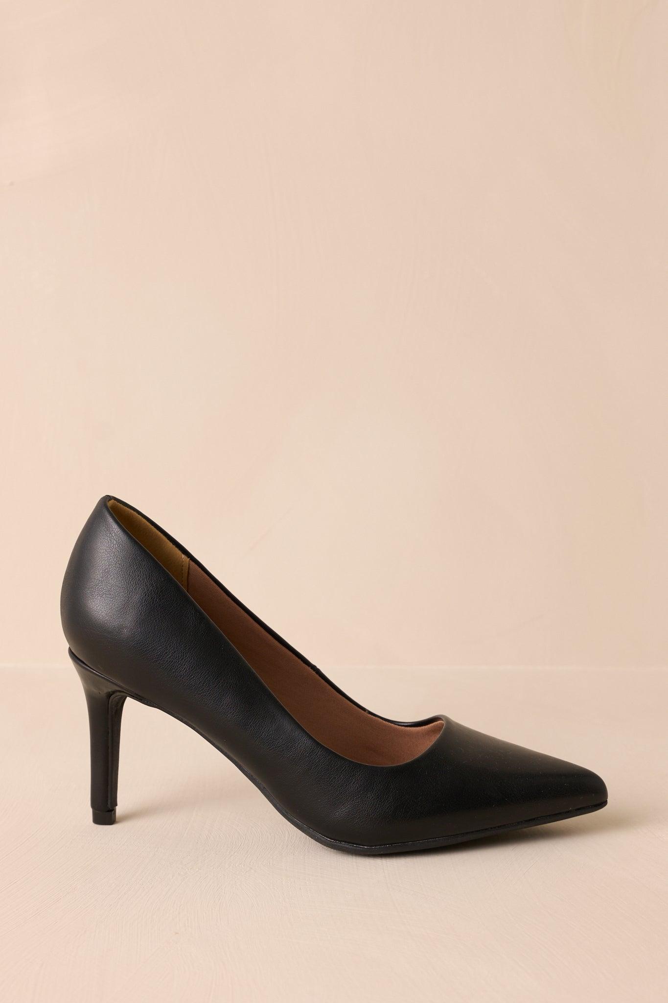 Bold Balance Black Pointed Toe Pump Heels Product Image