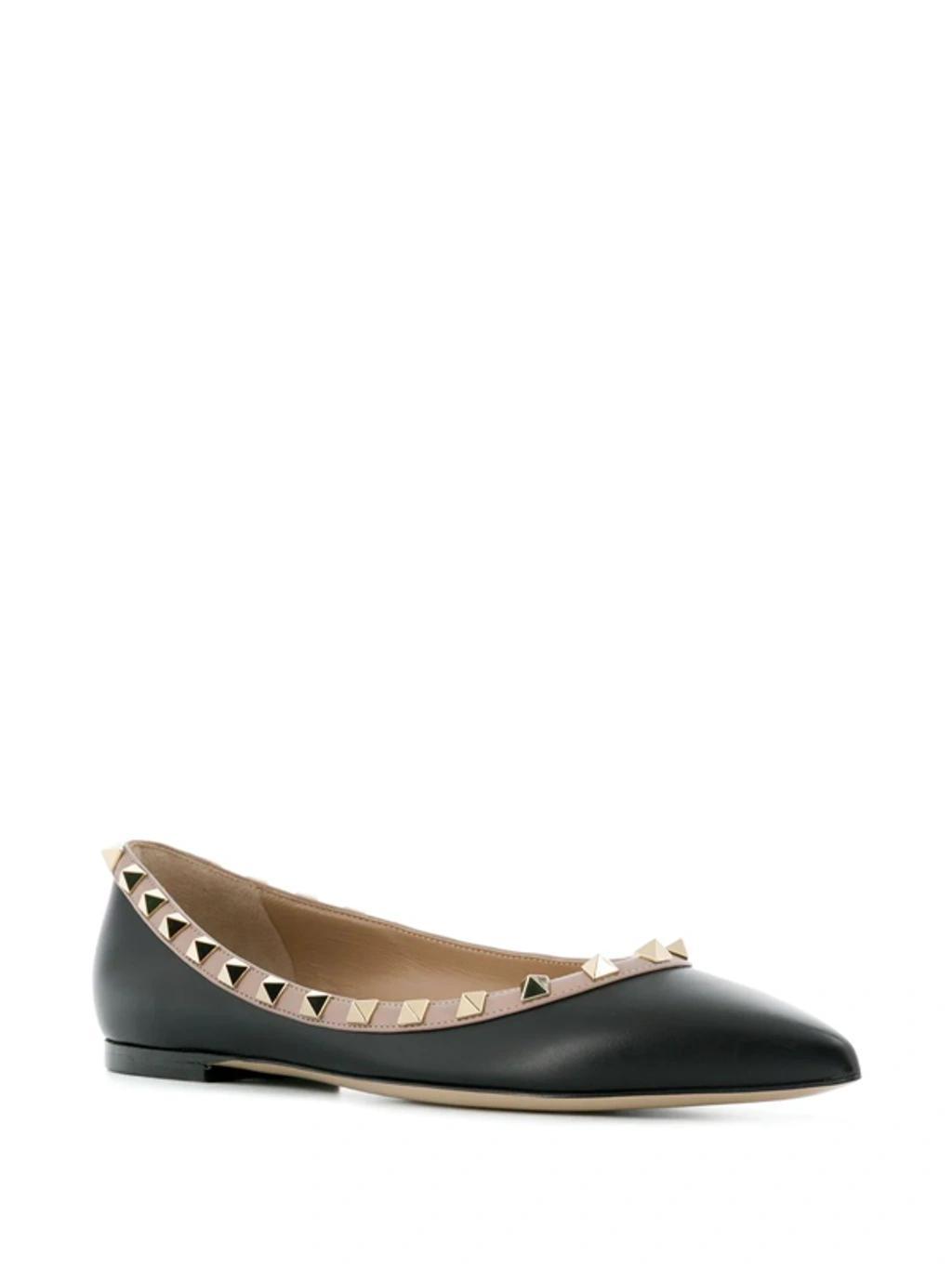 Rockstud Pointed Toe Ballerina Shoes In Black Product Image