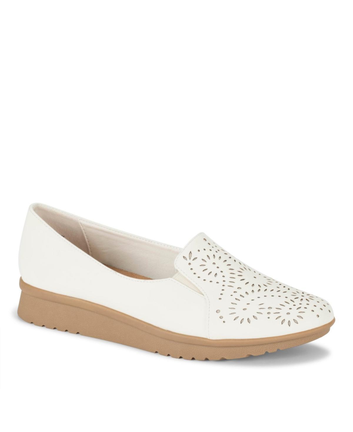 Baretraps Women's Amry Slip On Loafer, 8.5 Product Image