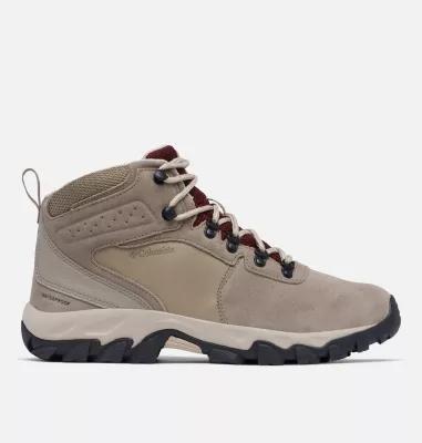 Columbia Men's Newton Ridge Plus II Suede Waterproof Hiking Boot - Wide- Product Image