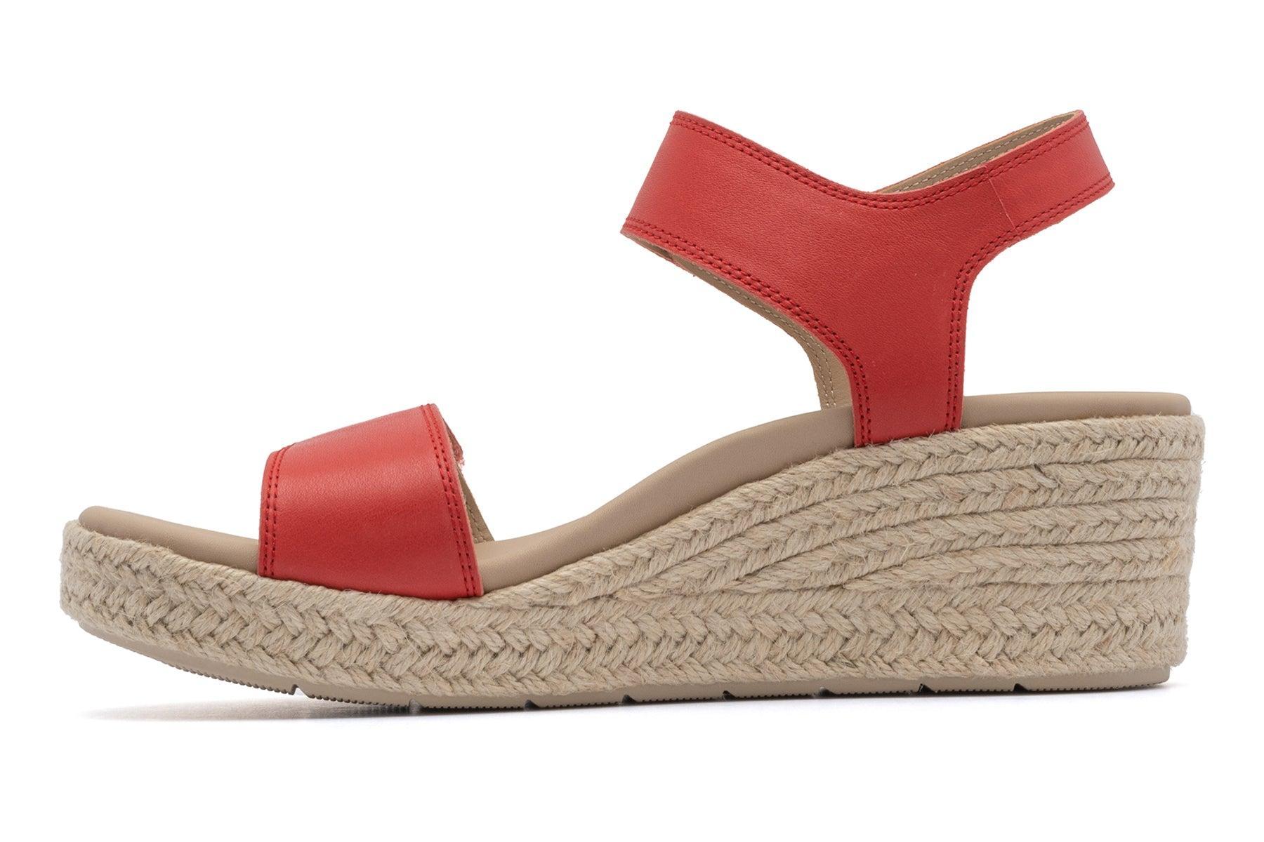 Riviera Strap Sandal Female Product Image