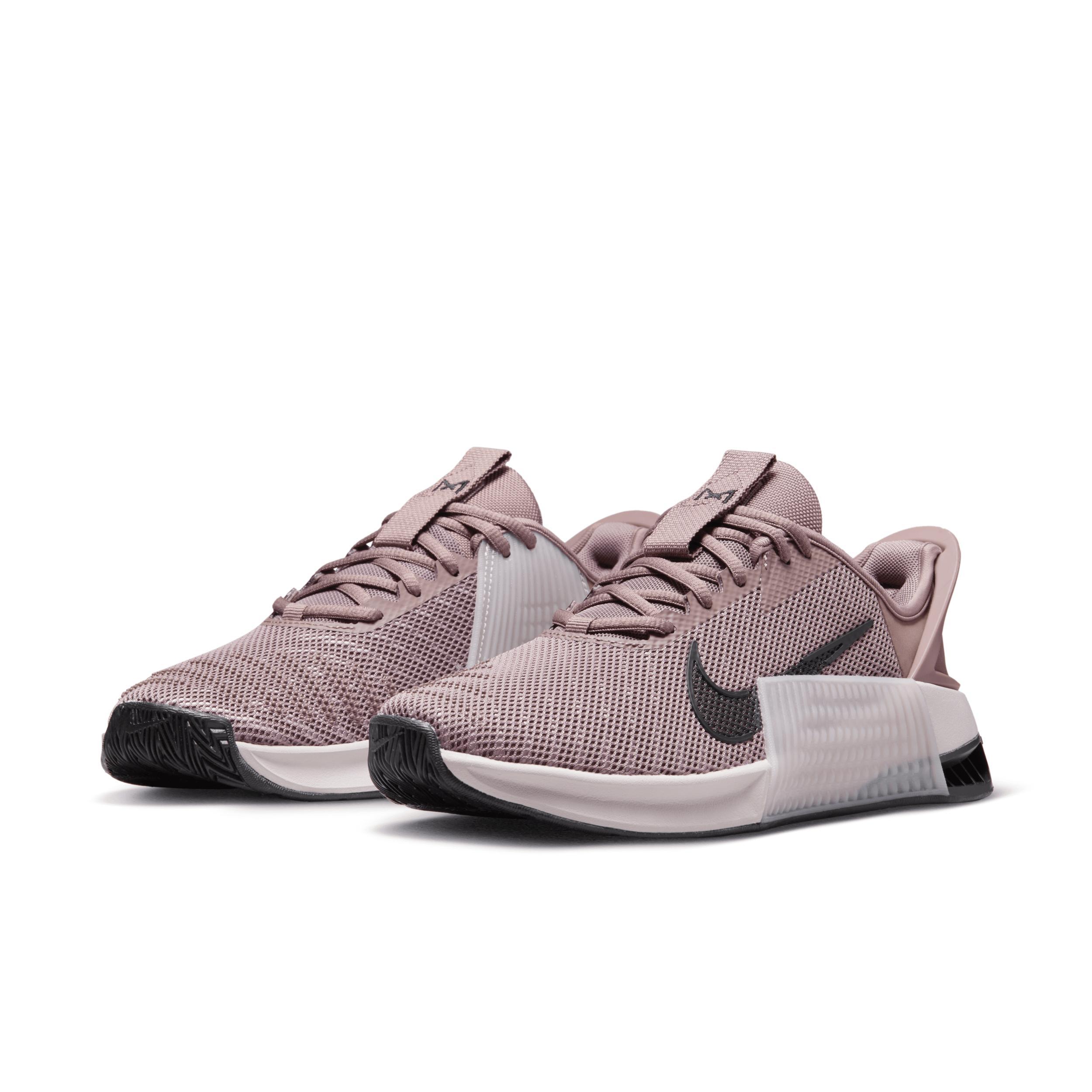 Nike Women's Metcon 9 EasyOn Workout Shoes Product Image