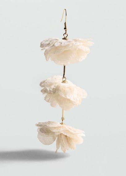 Flower pendant earrings - Women | MANGO USA Product Image