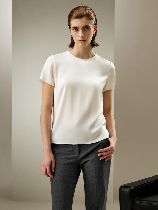 Basic Silk T-shirt Product Image