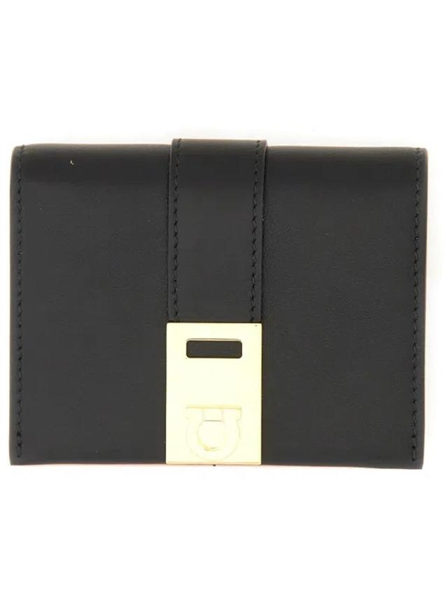 FERRAGAMO Salvatore  Hug Gancini Buckle Wallet In Black Product Image