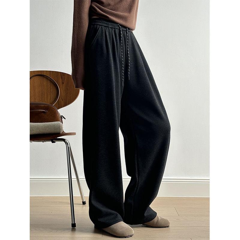 Drawstring Waist Plain Wide Leg Sweatpants Product Image